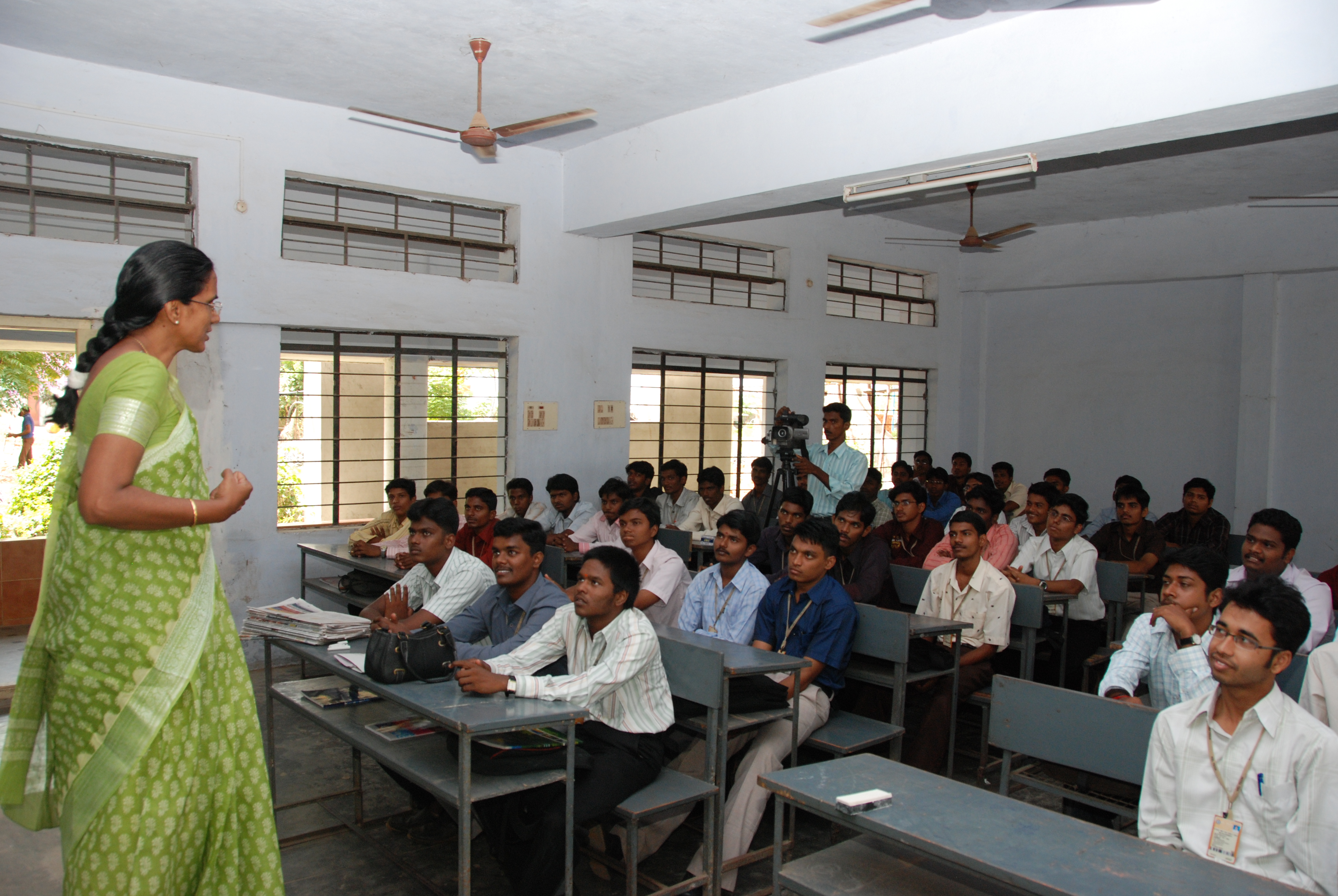 Vel Tech Rangrajan Dr. Sagunthala R&D Institute Of Science And ...